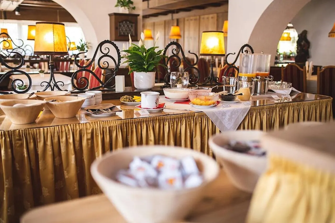 Hotel Donnerhof Fulpmes
