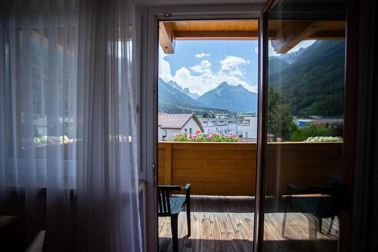 Hotel Donnerhof Fulpmes